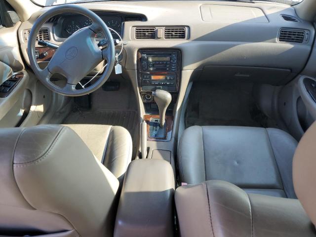 2000 Toyota Camry Le VIN: 4T1BF28K3YU937241 Lot: 57050734