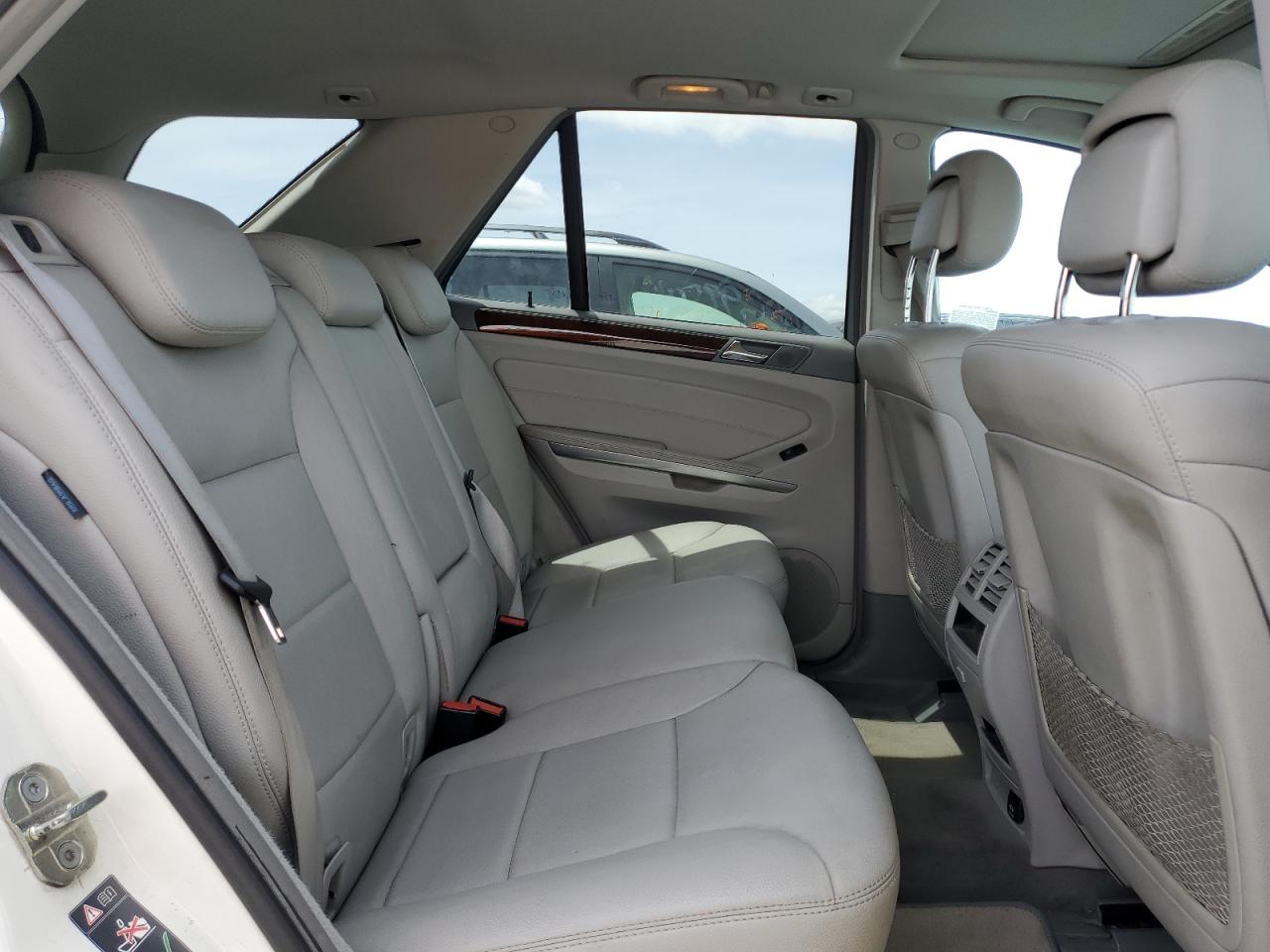 4JGBB5GB7BA646331 2011 Mercedes-Benz Ml 350