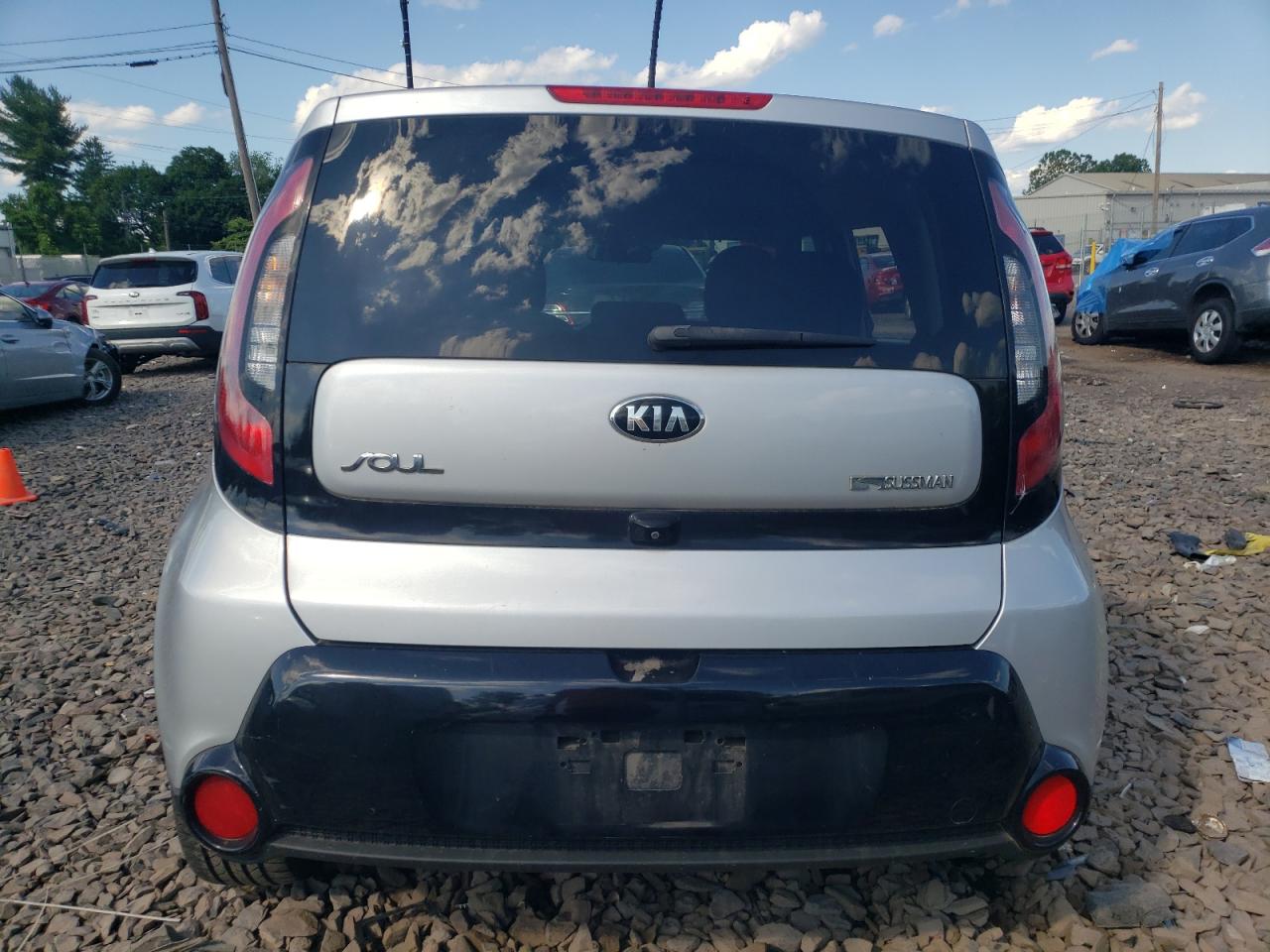 KNDJP3A57G7836076 2016 Kia Soul +