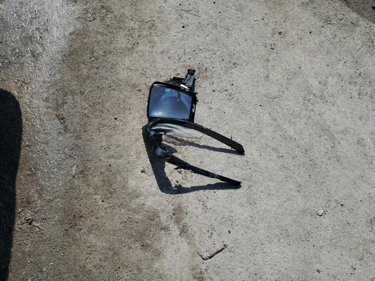 1C6RR6MT2HS613619 2017 Ram 1500 Sport