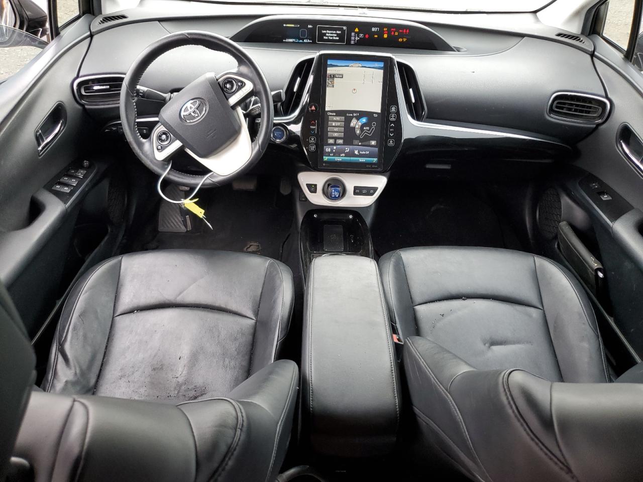 JTDKARFP8H3002698 2017 Toyota Prius Prime