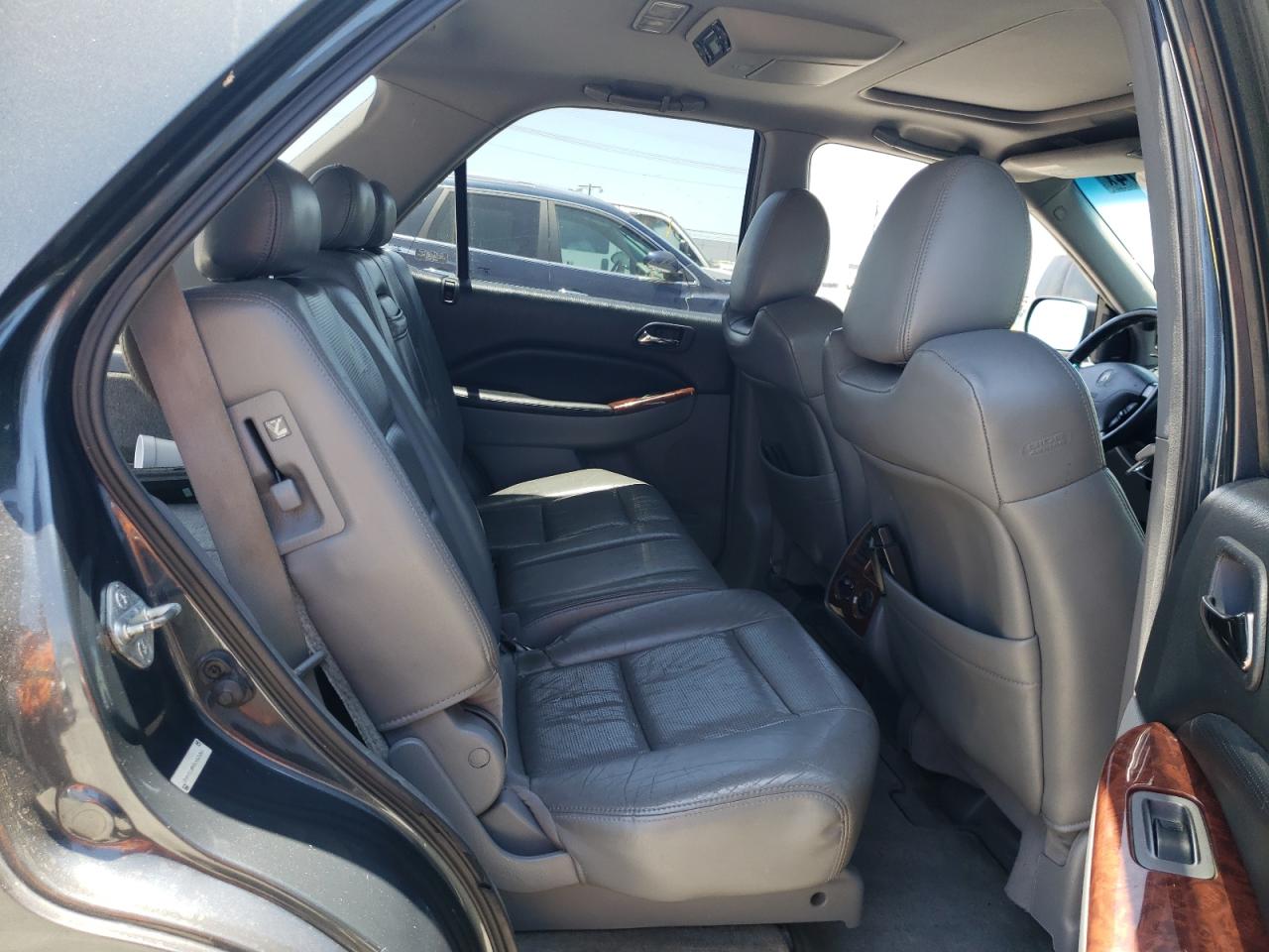 2HNYD18965H525061 2005 Acura Mdx Touring