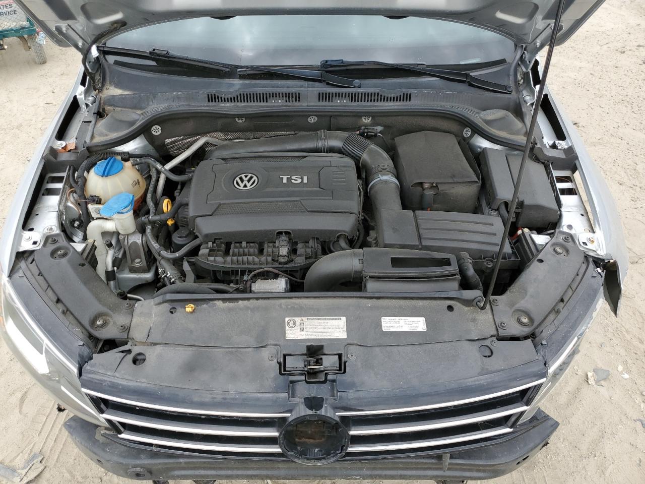 3VWL17AJ0GM328744 2016 Volkswagen Jetta Sel