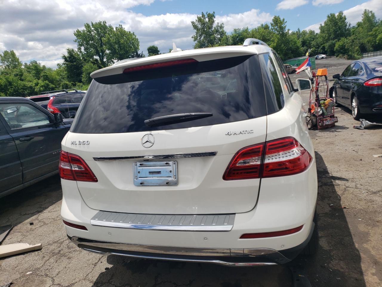 4JGDA5HB0DA114061 2013 Mercedes-Benz Ml 350 4Matic