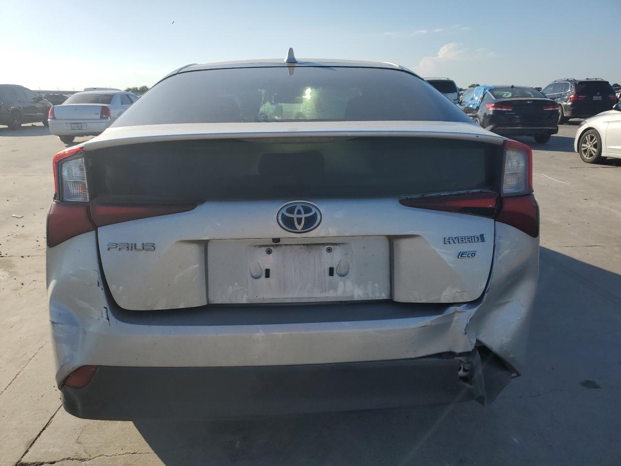 JTDKARFU2L3114072 2020 Toyota Prius L