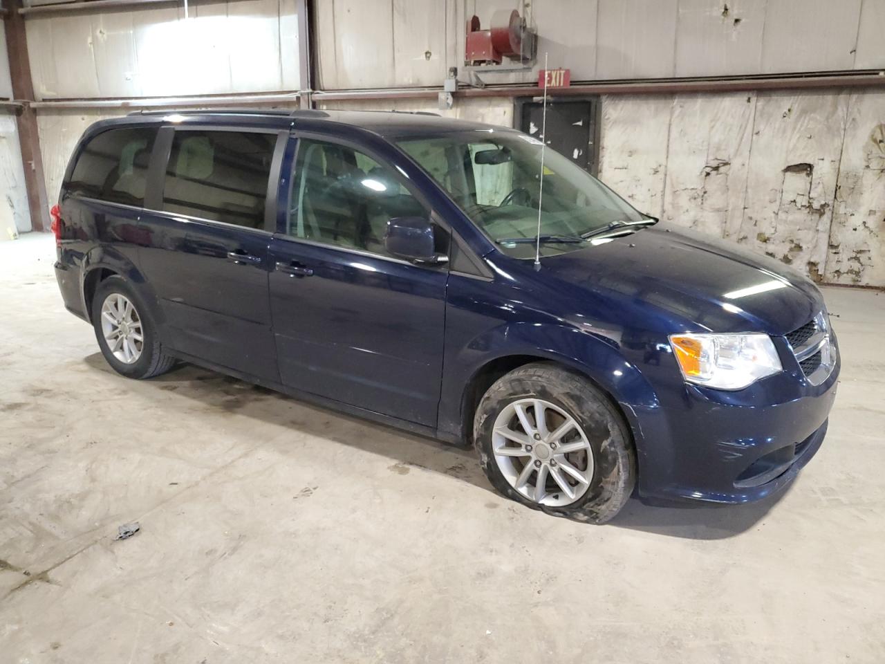 2015 Dodge Grand Caravan Sxt vin: 2C4RDGCGXFR643371