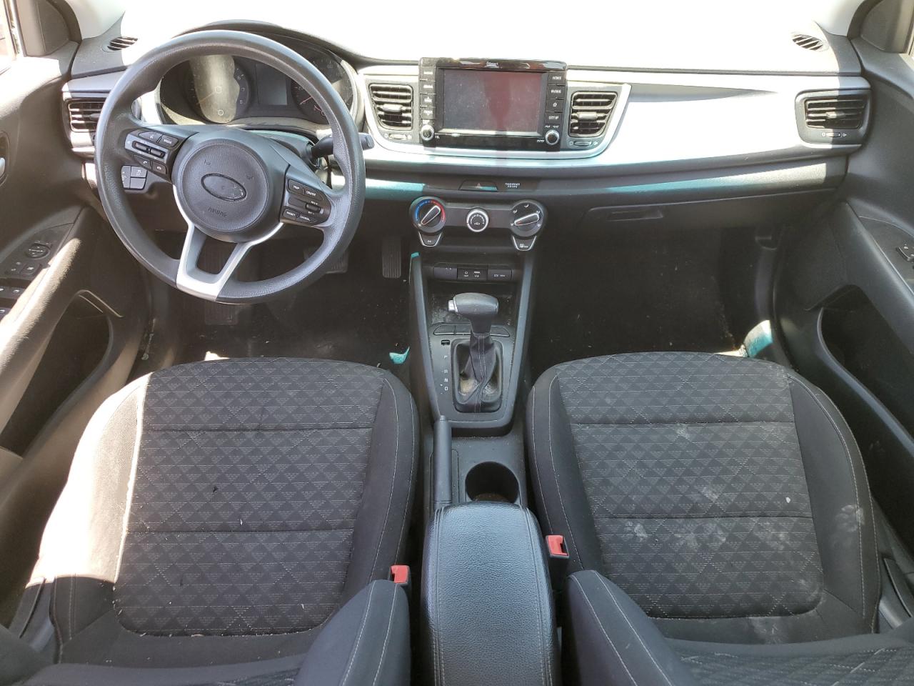 3KPA24AD0LE268128 2020 Kia Rio Lx