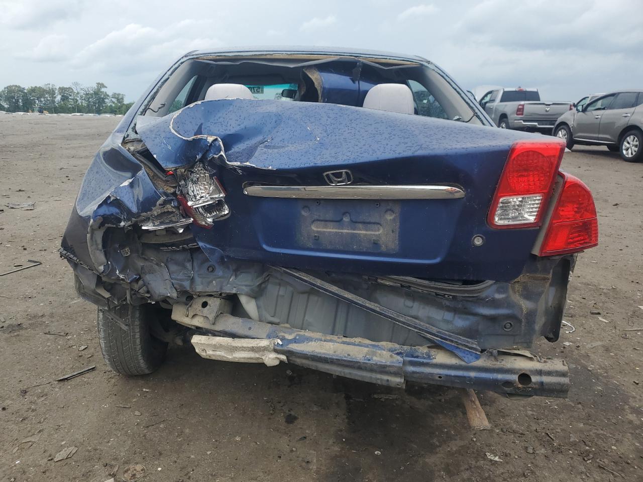 1HGES16593L002438 2003 Honda Civic Lx