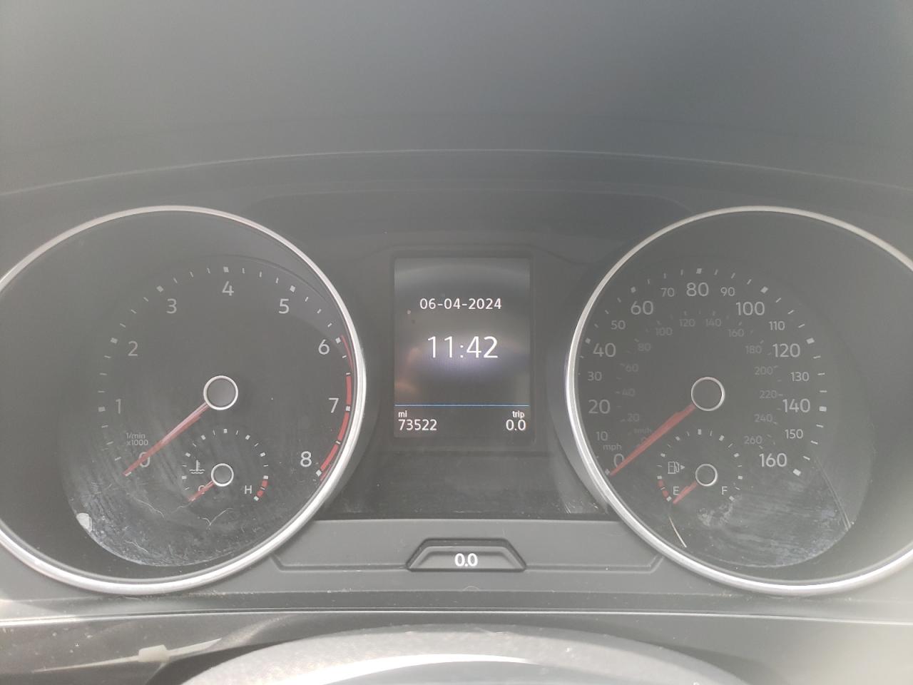 3VV3B7AX4JM086635 2018 Volkswagen Tiguan Se