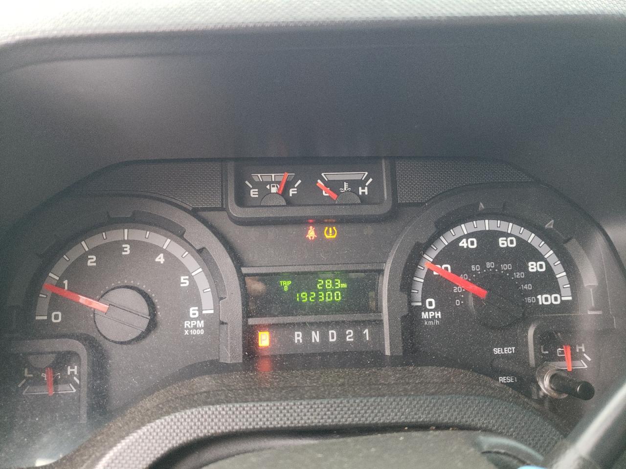 1FTNE2EW9DDB17557 2013 Ford Econoline E250 Van