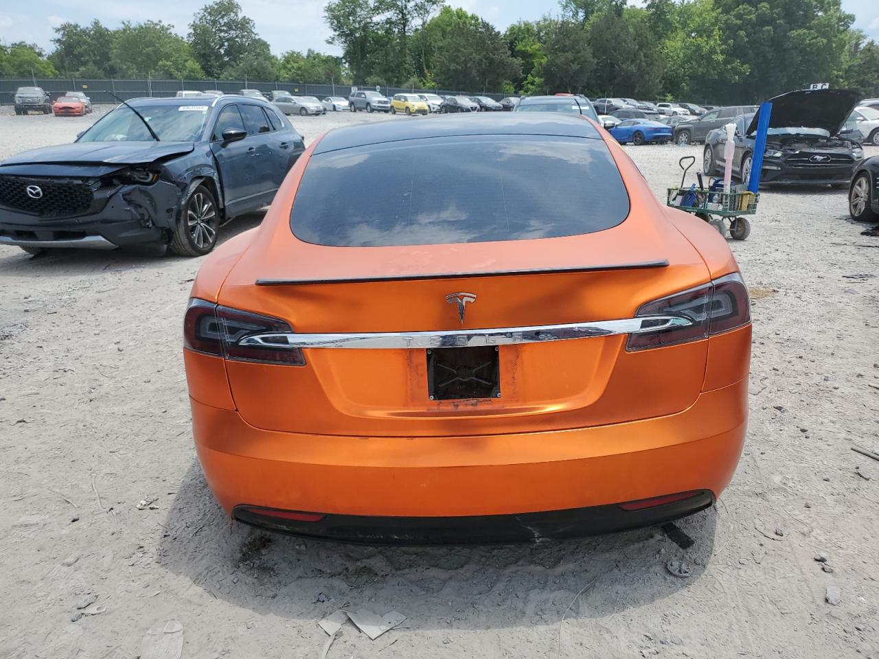TESLA MODEL S