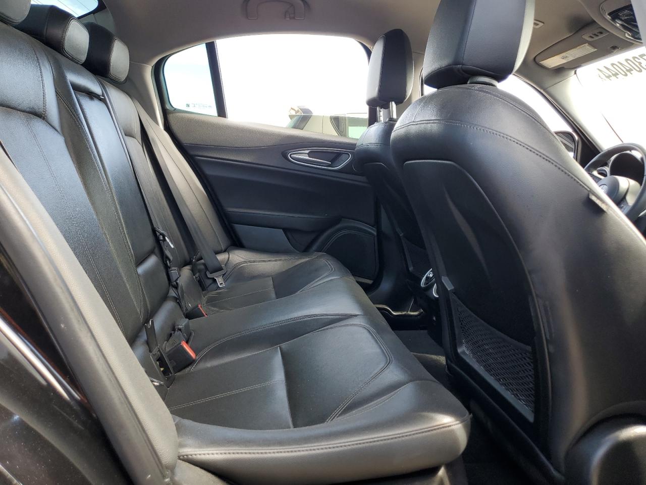 ZARFAEBN0H7536016 2017 Alfa Romeo Giulia