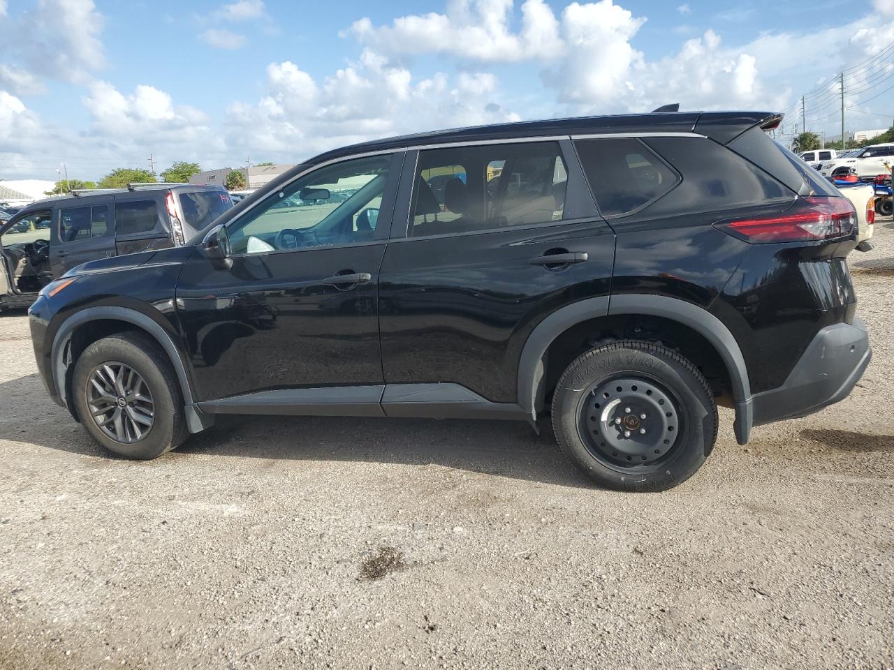 2021 Nissan Rogue S vin: 5N1AT3AB6MC675039