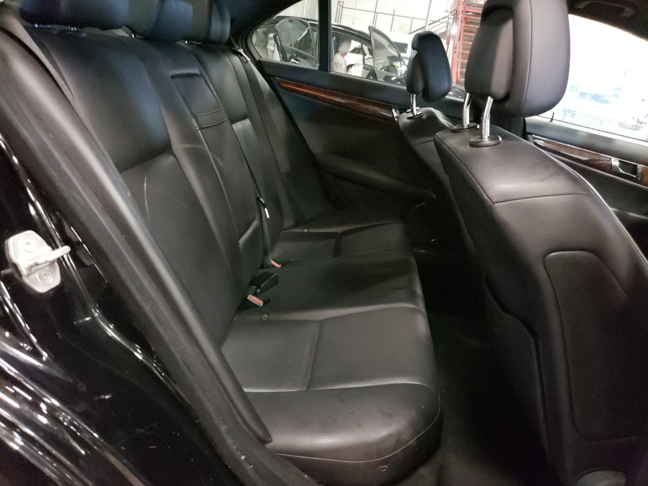 WDDGF8BB5AR128537 2010 Mercedes-Benz C 300 4Matic