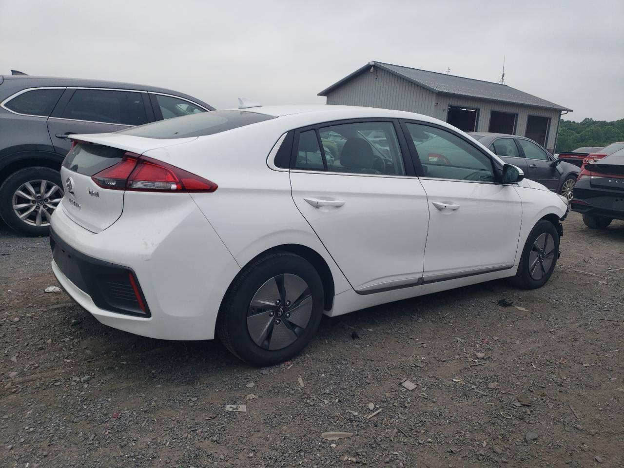 KMHC75LC9NU285580 2022 Hyundai Ioniq Se