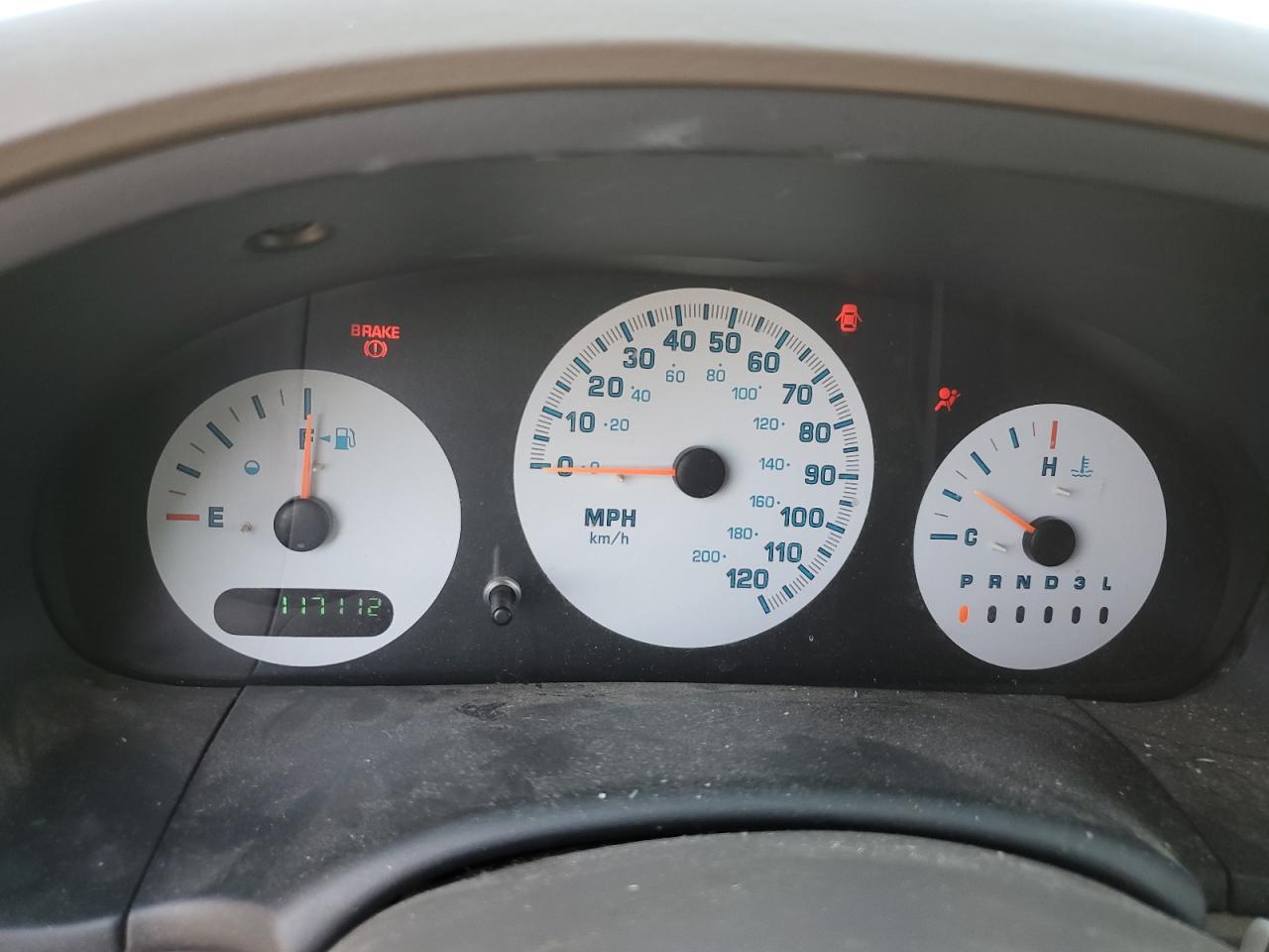 2C4GP24363R255224 2003 Chrysler Town & Country