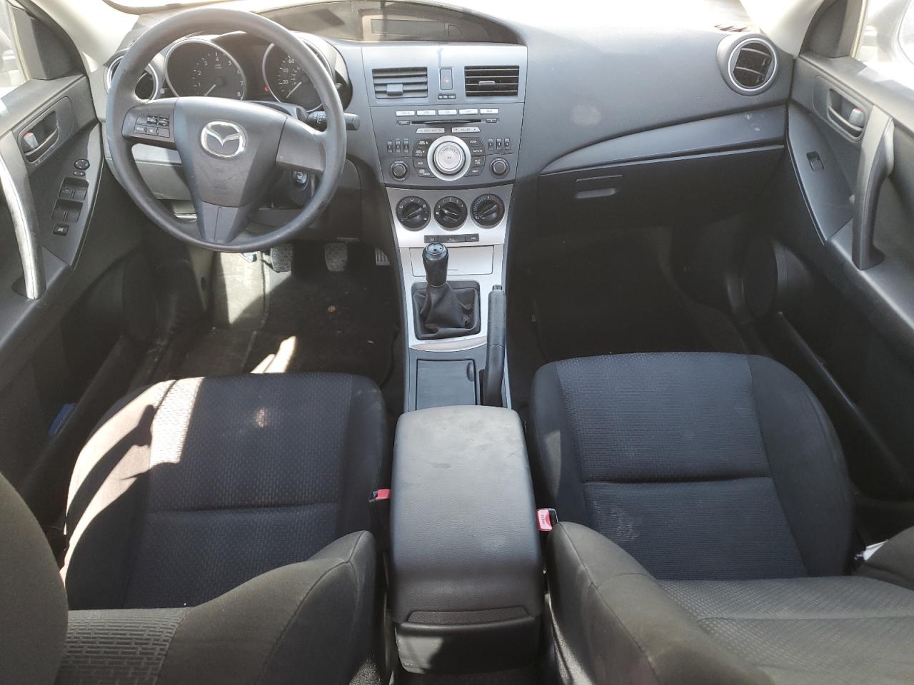 JM1BL1SF6A1226403 2010 Mazda 3 I