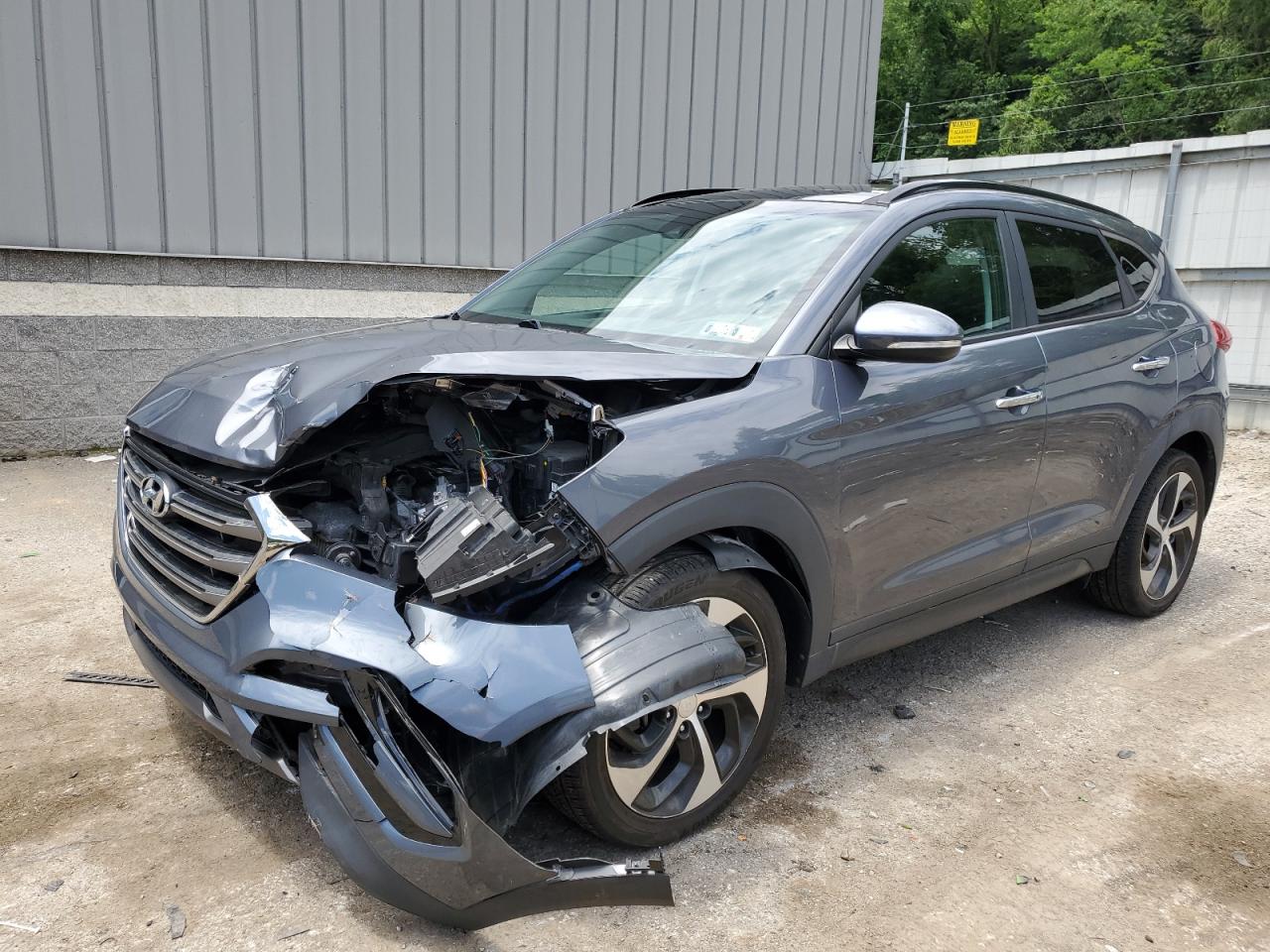 KM8J3CA26GU122454 2016 Hyundai Tucson Limited