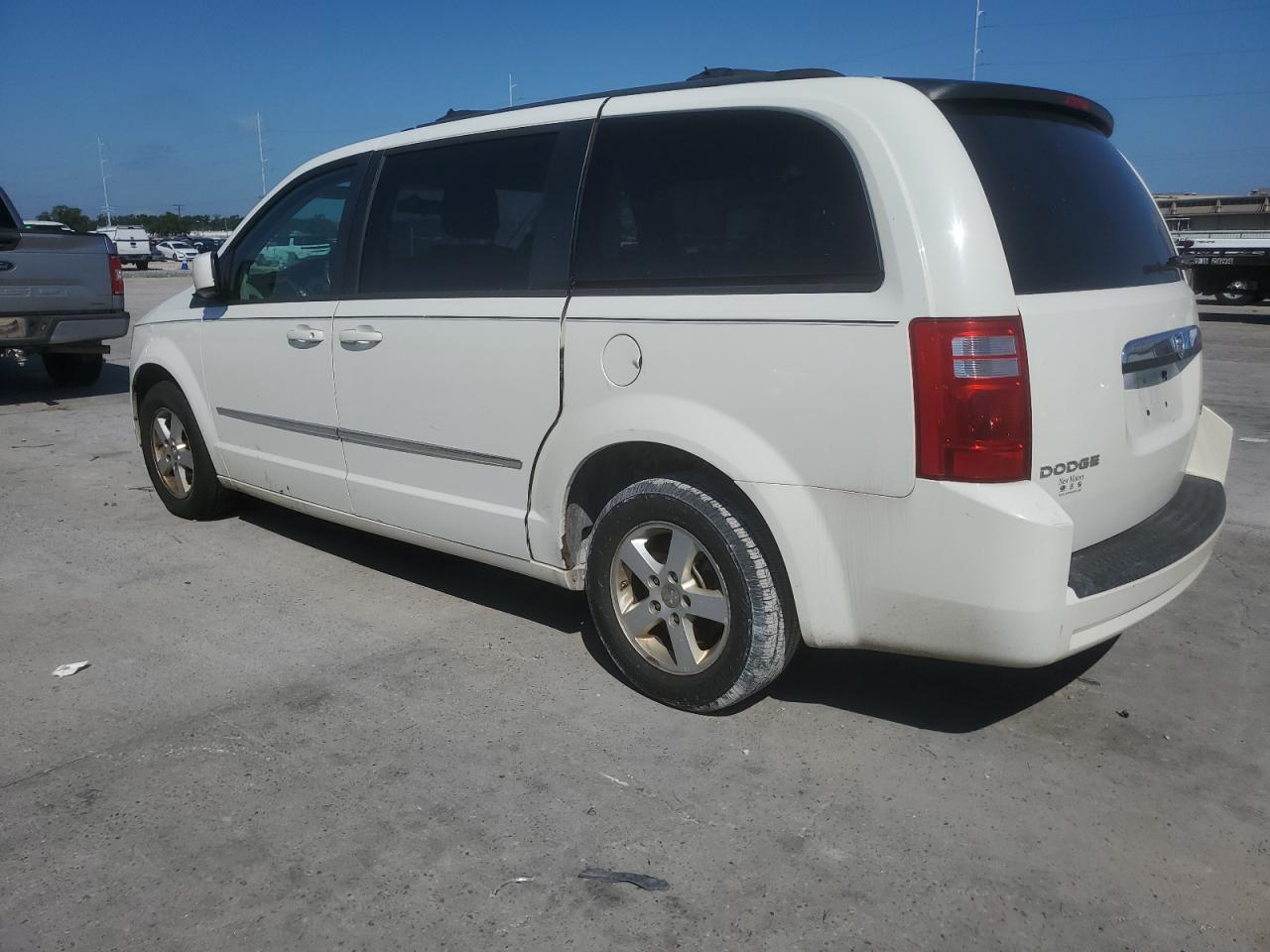 2D4RN5D17AR323545 2010 Dodge Grand Caravan Sxt