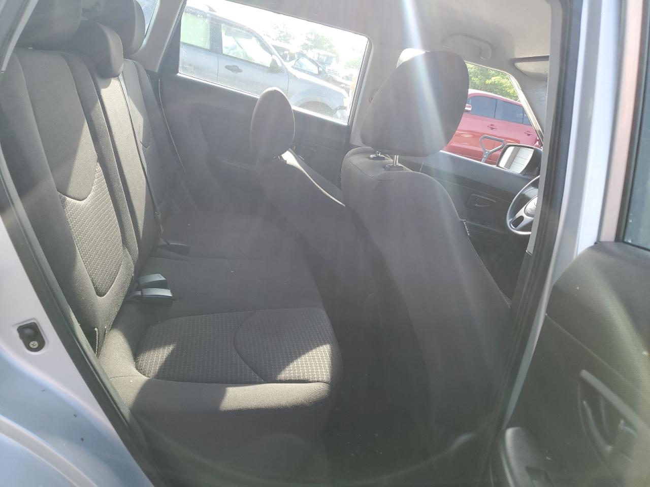 KNDJT2A18B7722051 2011 Kia Soul