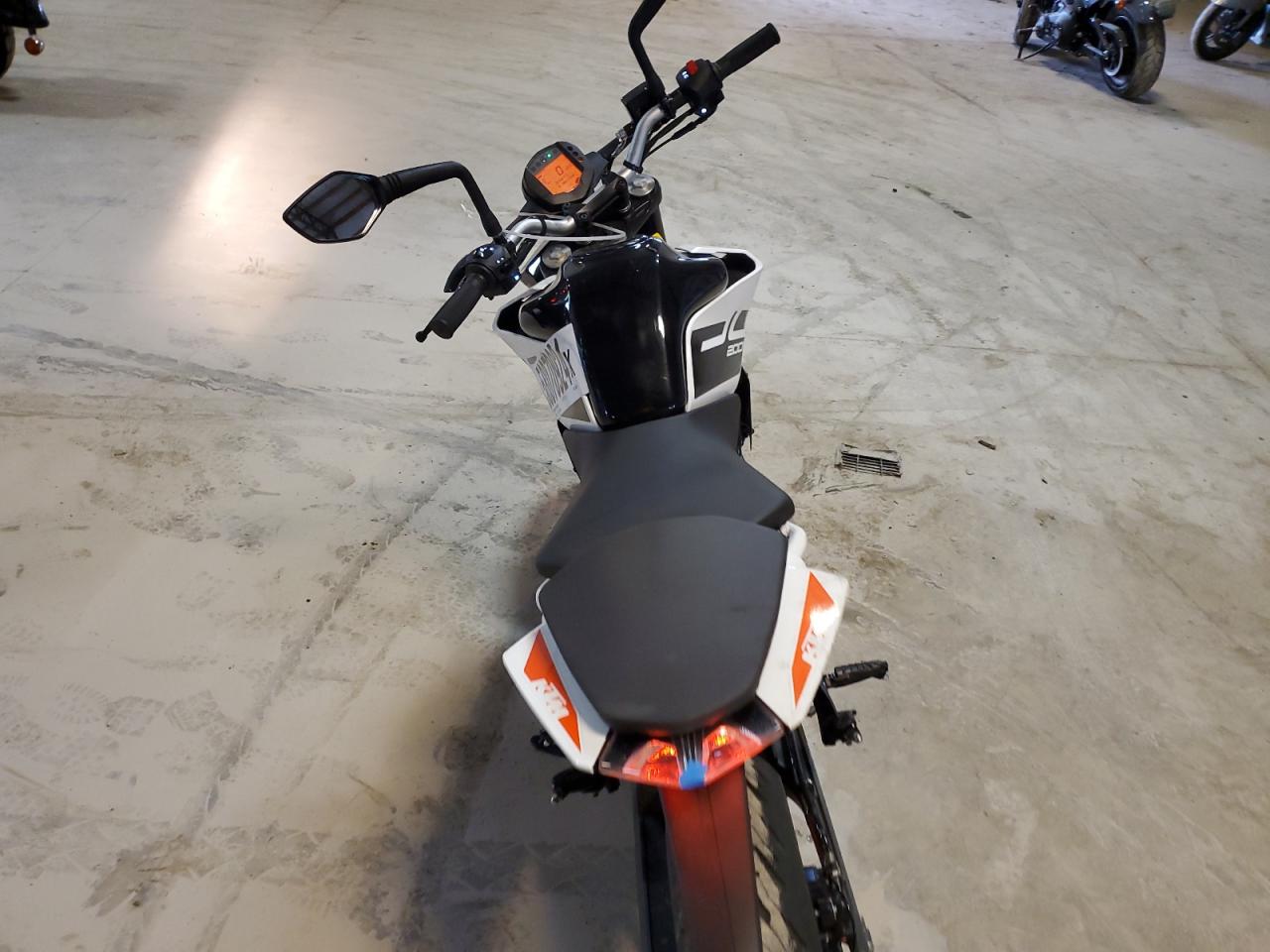 MD2JPC401NC034654 2022 Ktm 200 Duke
