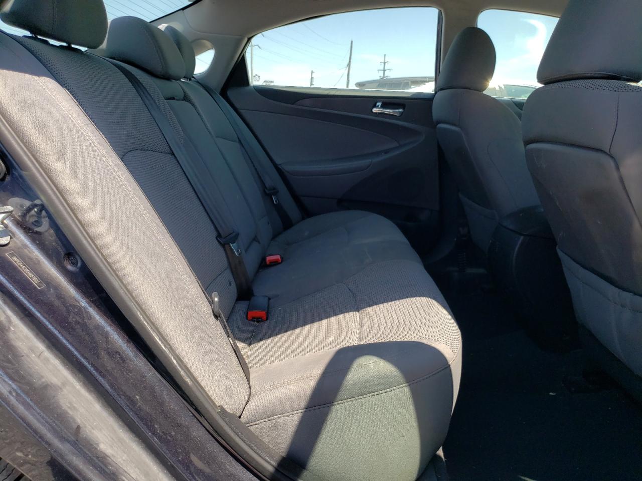 5NPEB4AC0EH857607 2014 Hyundai Sonata Gls