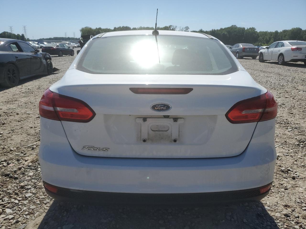 1FADP3E22HL269657 2017 Ford Focus S