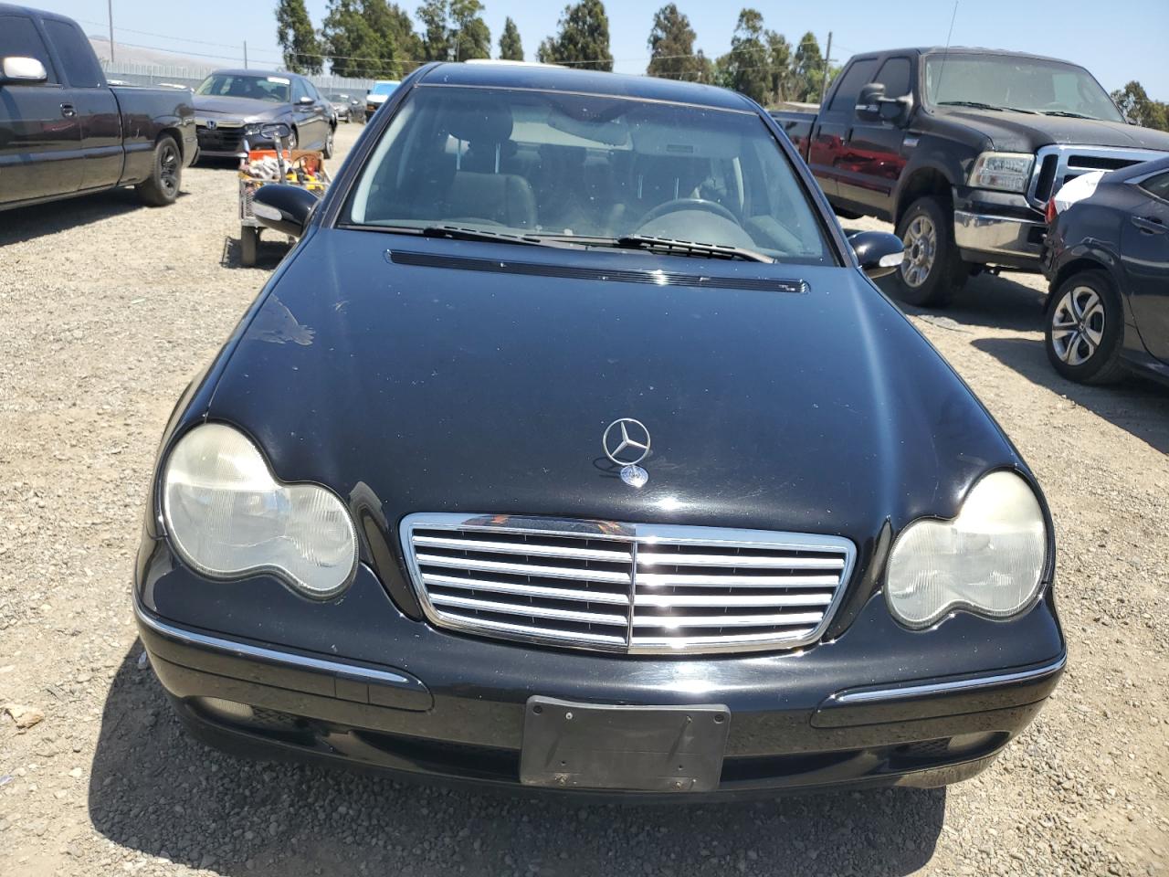 WDBRF61J04A624301 2004 Mercedes-Benz C 240