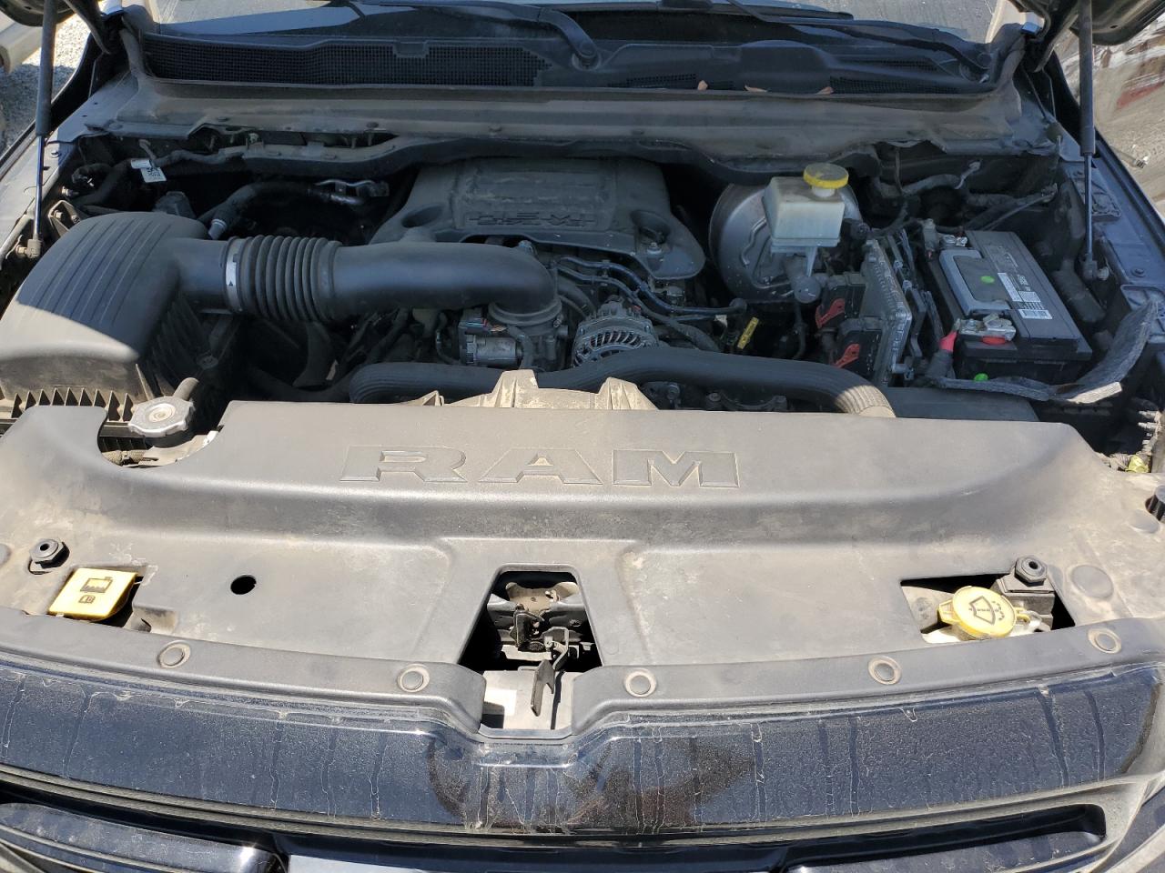 1C6RREGT4KN526686 2019 Ram 1500 Tradesman