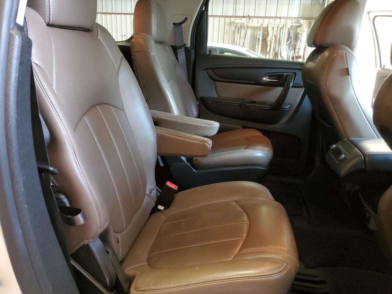 1GKKRSKD0EJ313937 2014 GMC Acadia Slt-2