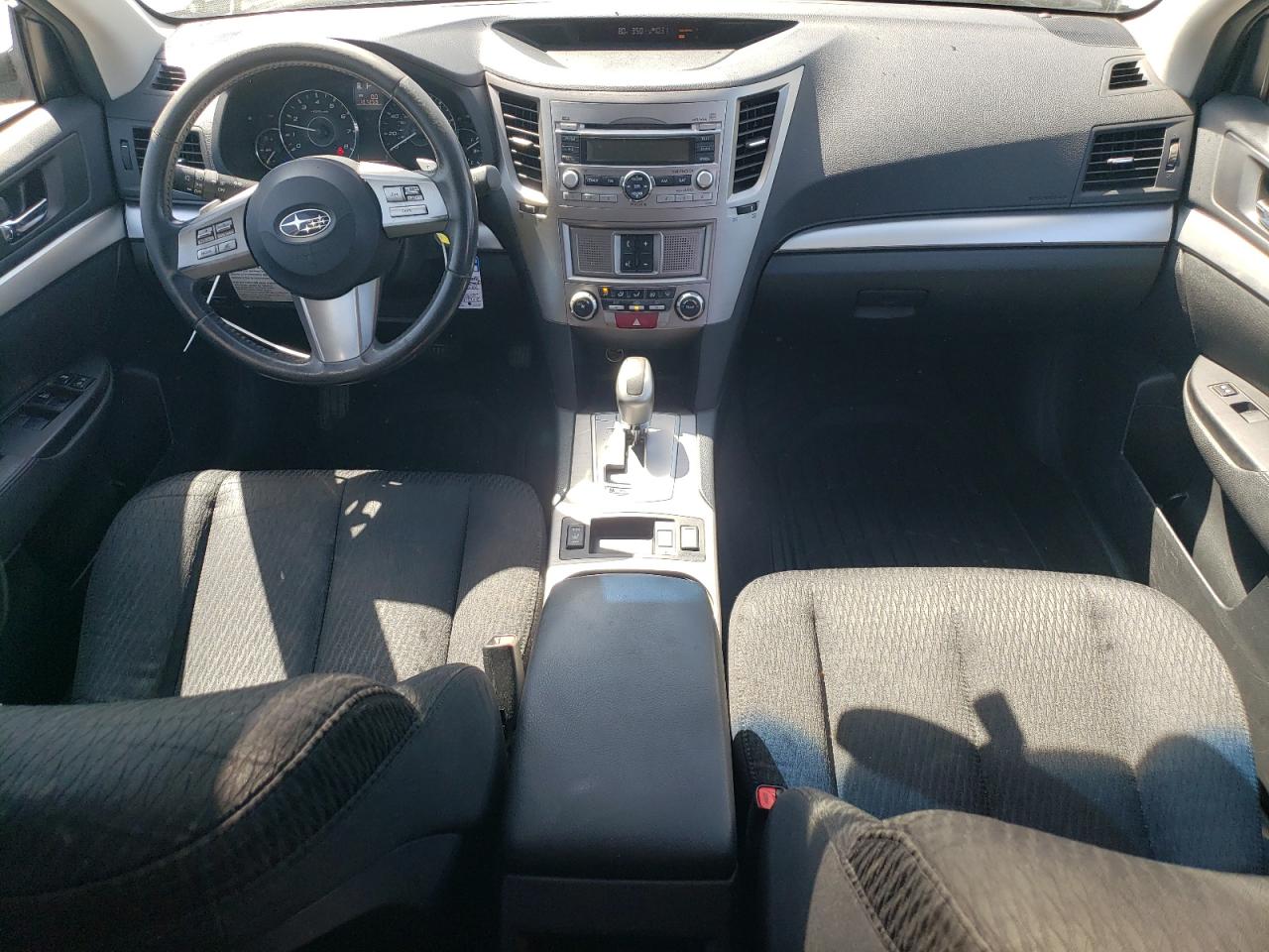 4S4BRBGC1B3386502 2011 Subaru Outback 2.5I Premium