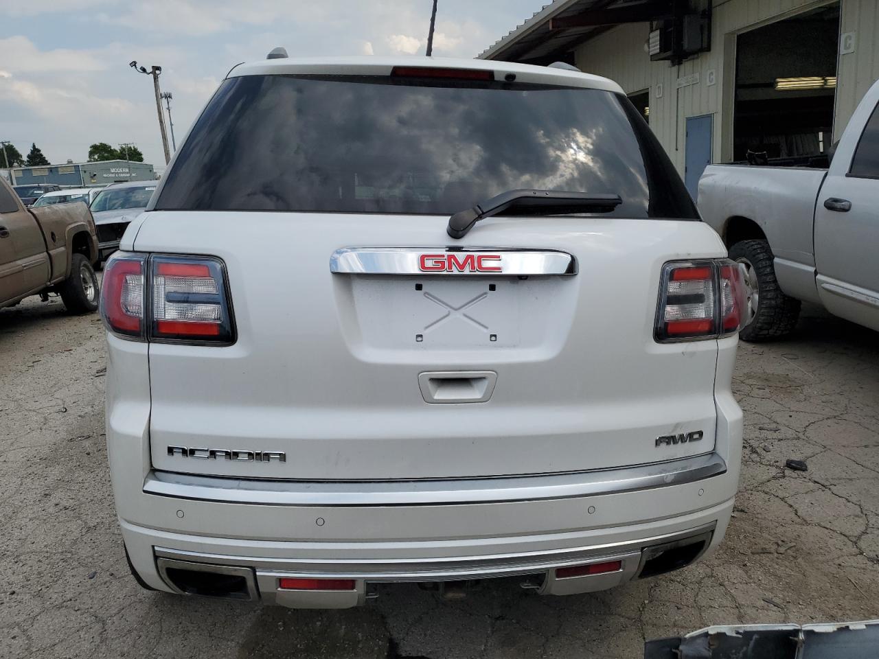 1GKKVTKD4GJ257716 2016 GMC Acadia Denali