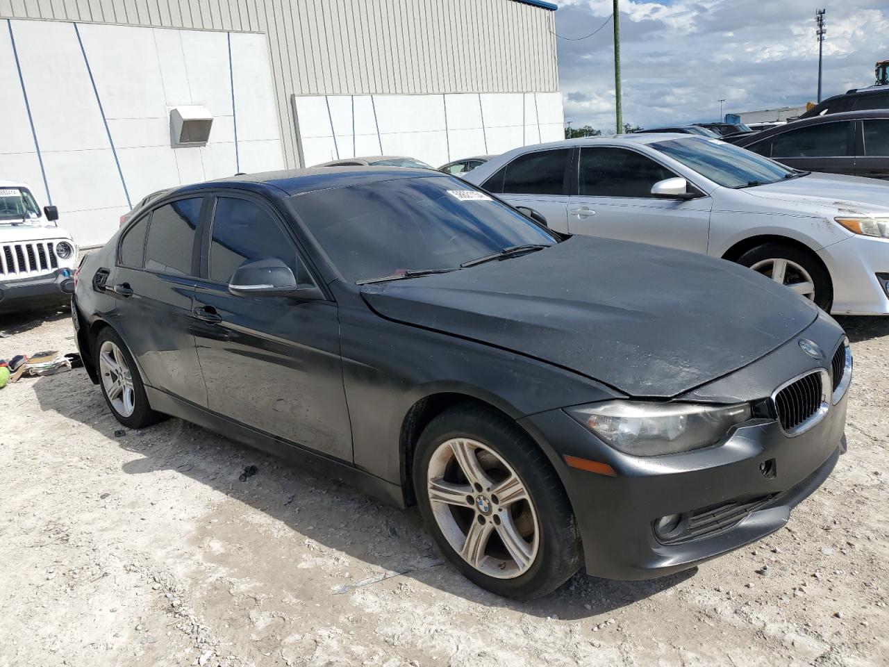 2015 BMW 320 I vin: WBA3B1C50FK138197