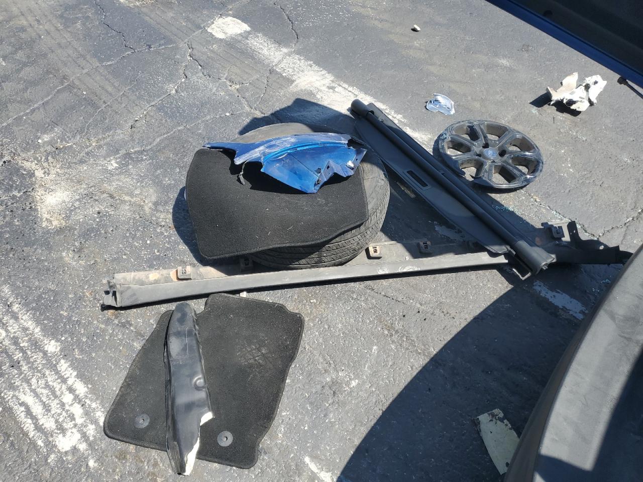 MAJ3P1TE7JC180394 2018 Ford Ecosport Se