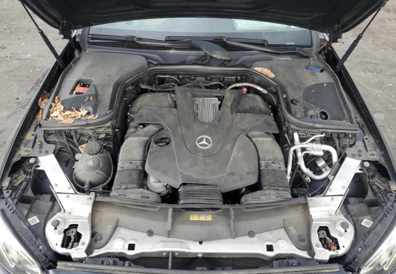 WDD1K6GB0JF037546 2018 Mercedes-Benz E 400 4Matic