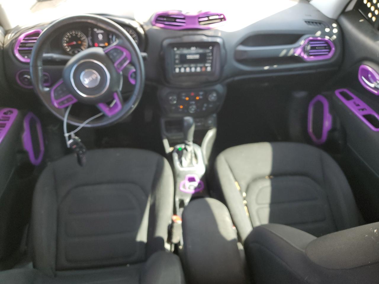 ZACCJABB6JPG93618 2018 Jeep Renegade Latitude