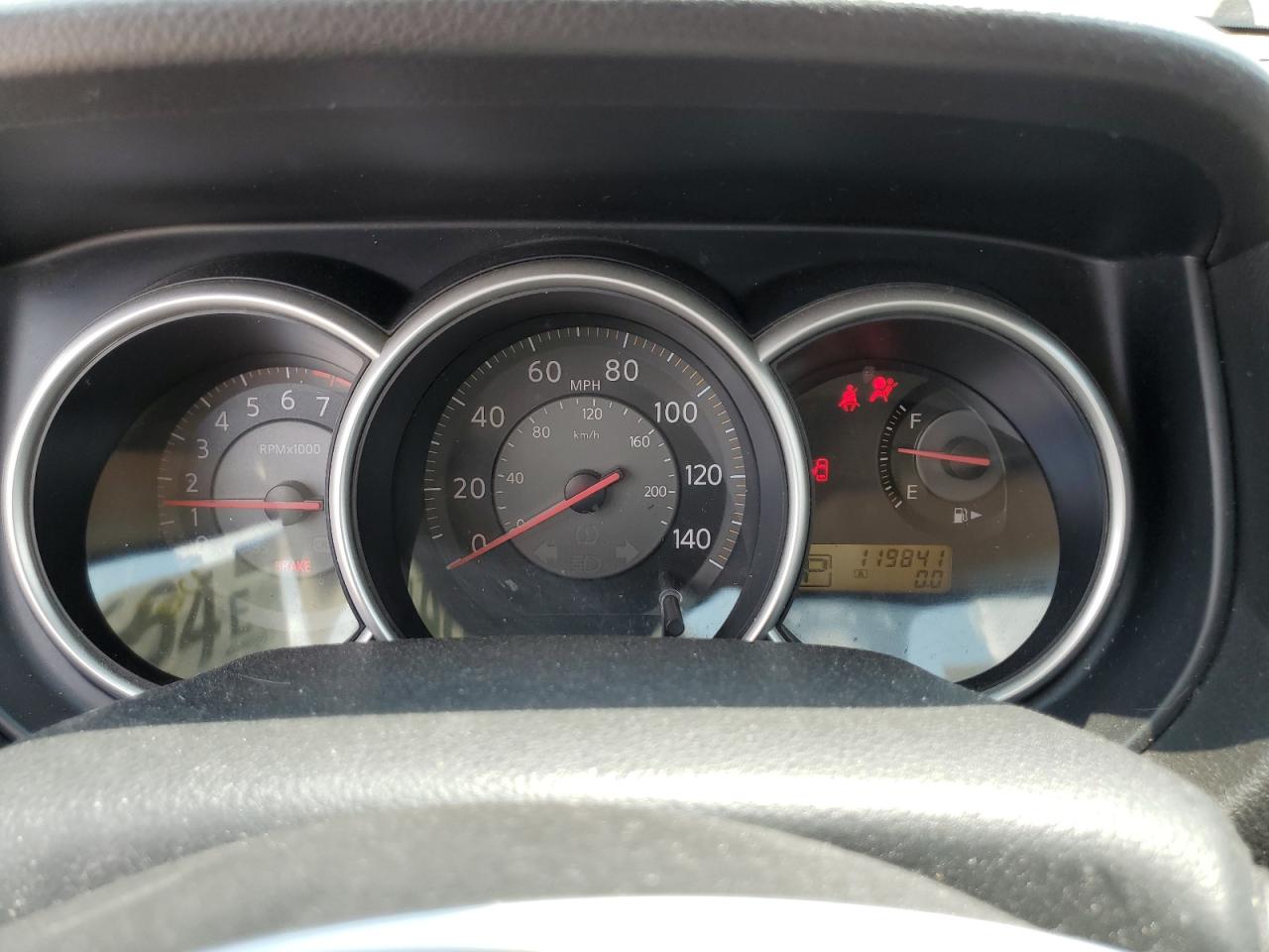 3N1BC13E08L458846 2008 Nissan Versa S