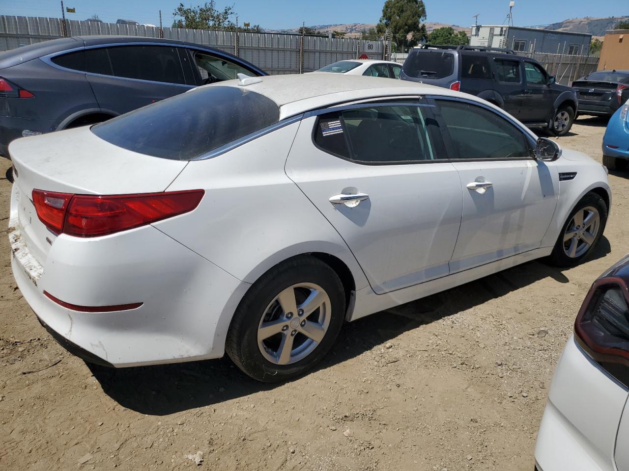 2015 Kia Optima Lx vin: 5XXGM4A73FG490043