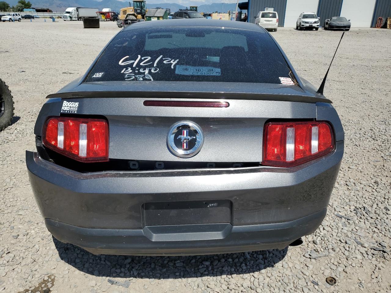 1ZVBP8AMXC5272435 2012 Ford Mustang