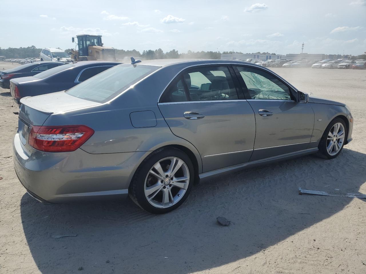 WDDHF5KBXCA633073 2012 Mercedes-Benz E 350