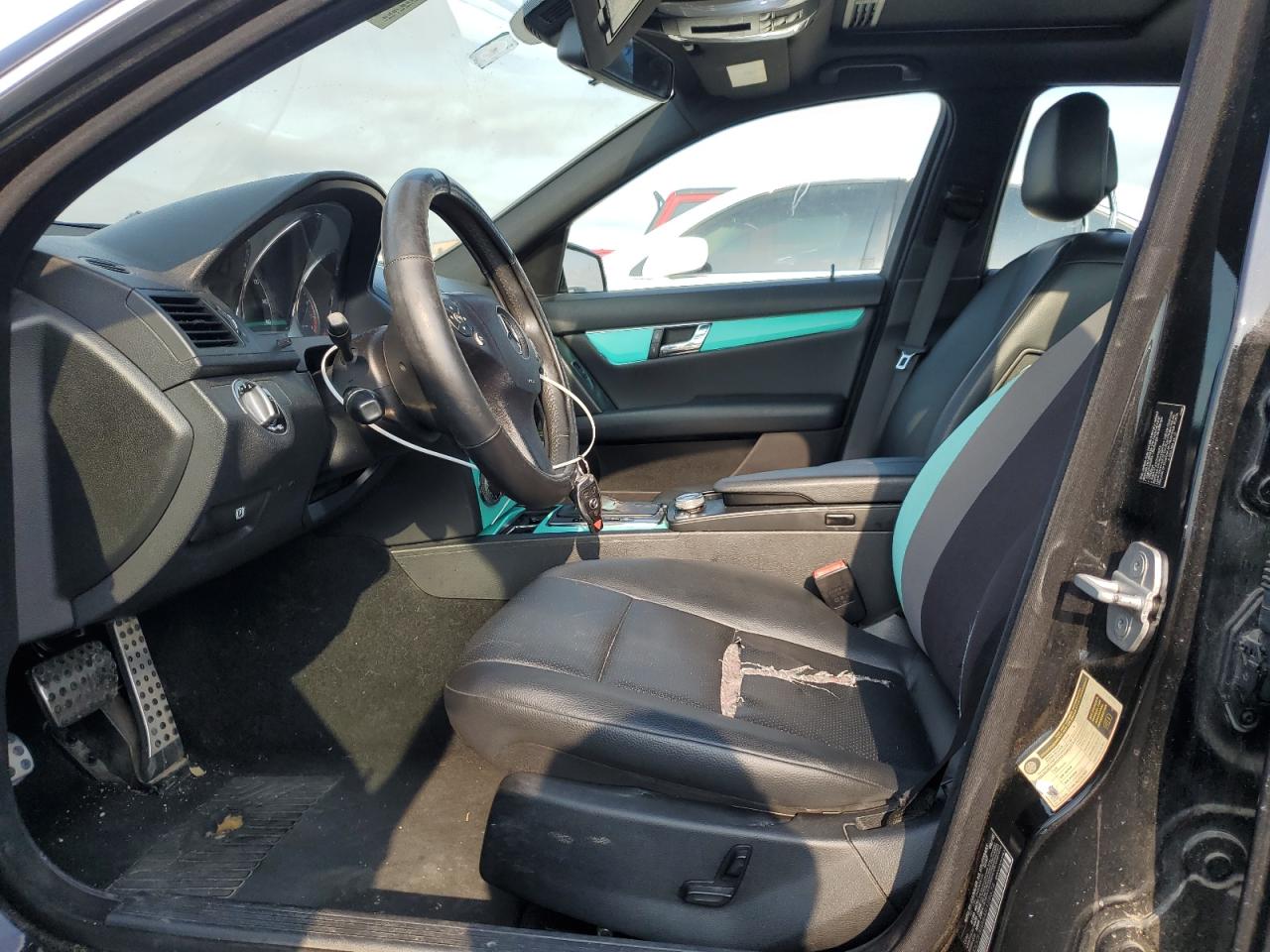 WDDGF8BB4AR128674 2010 Mercedes-Benz C 300 4Matic