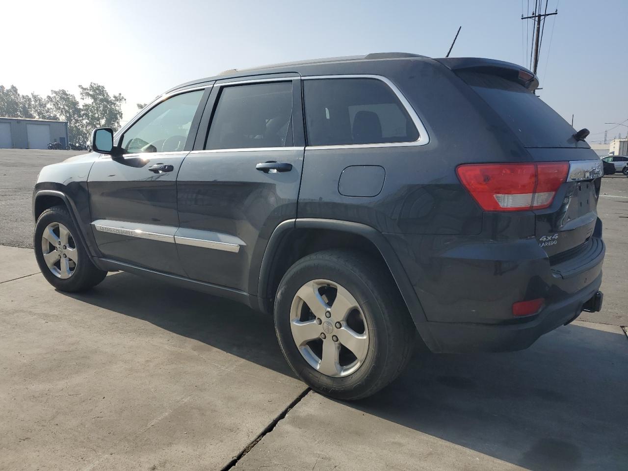 1C4RJFAG7CC297919 2012 Jeep Grand Cherokee Laredo