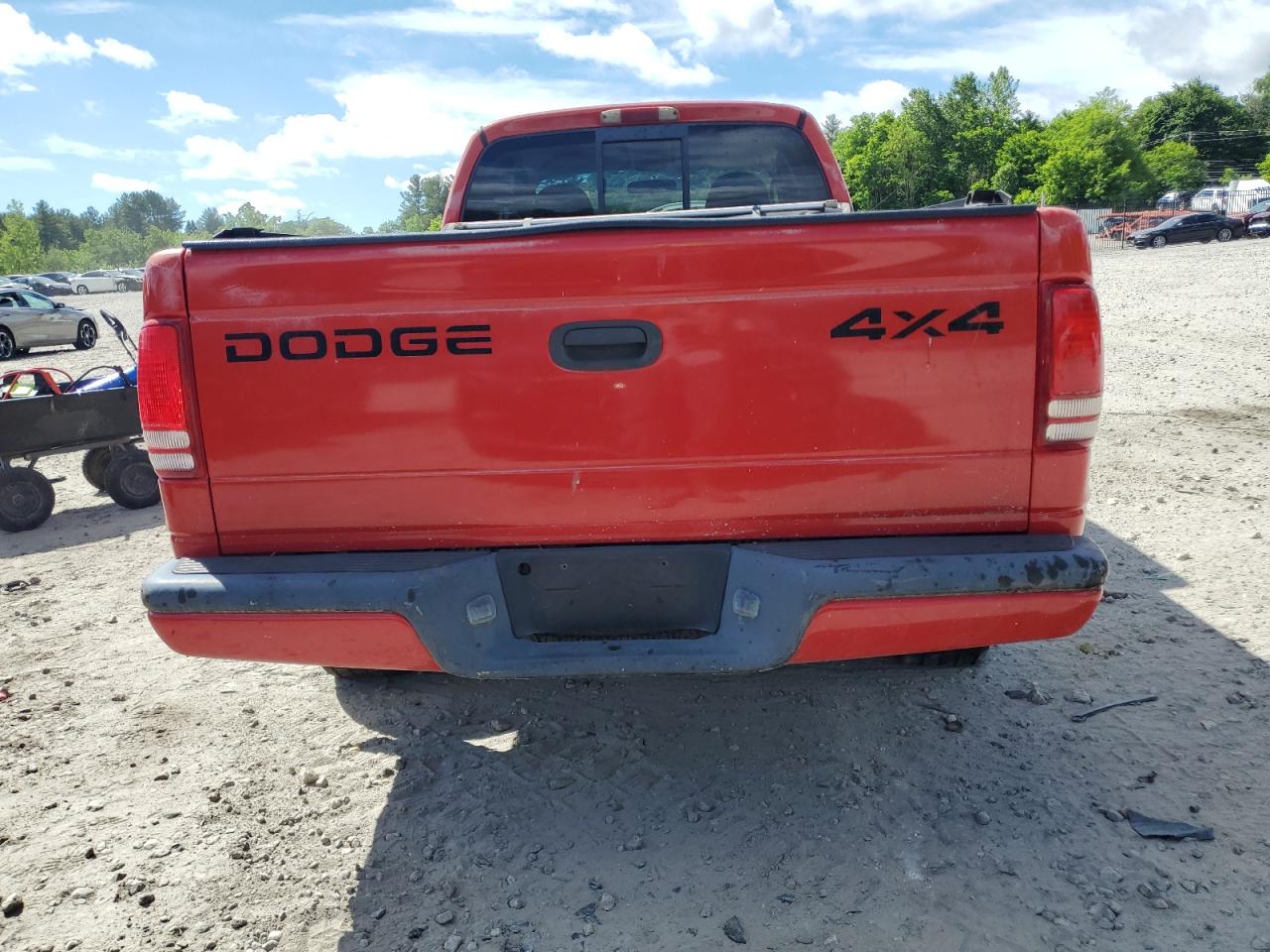 1B7GG22N3YS794135 2000 Dodge Dakota