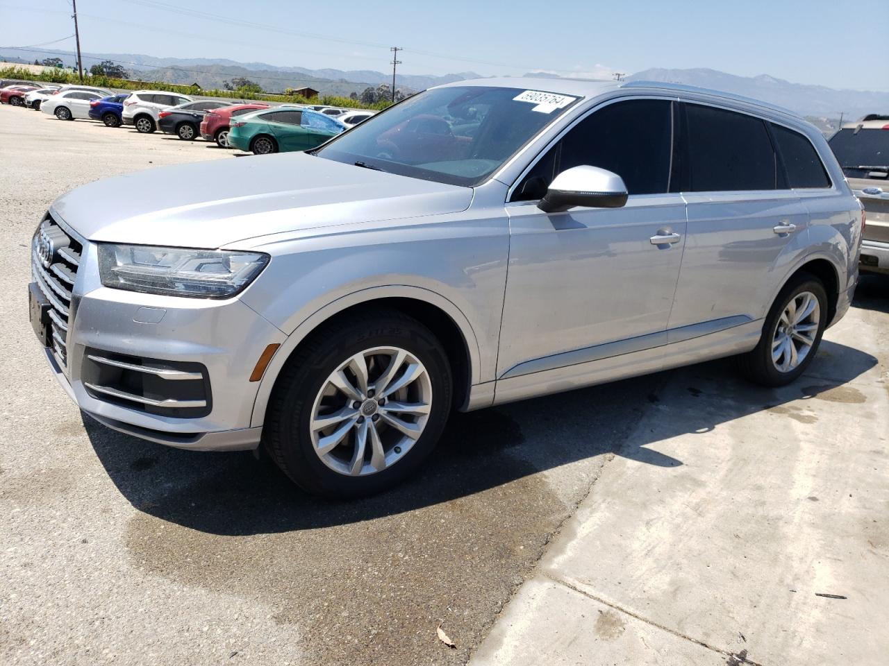 2017 Audi Q7 Premium Plus vin: WA1LAAF77HD009345