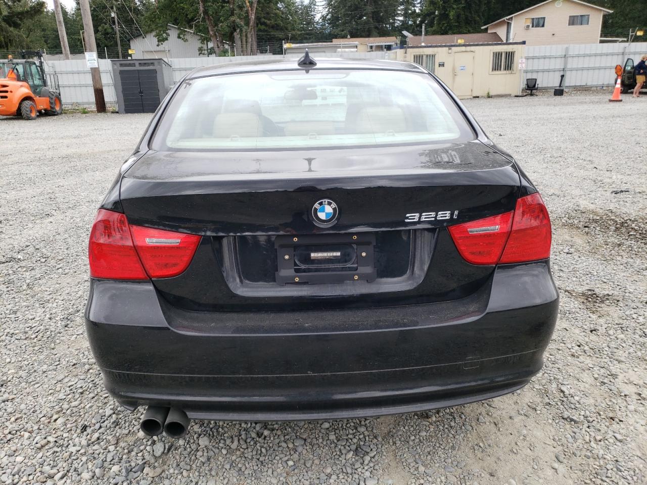 WBAPH73589E127602 2009 BMW 328 I