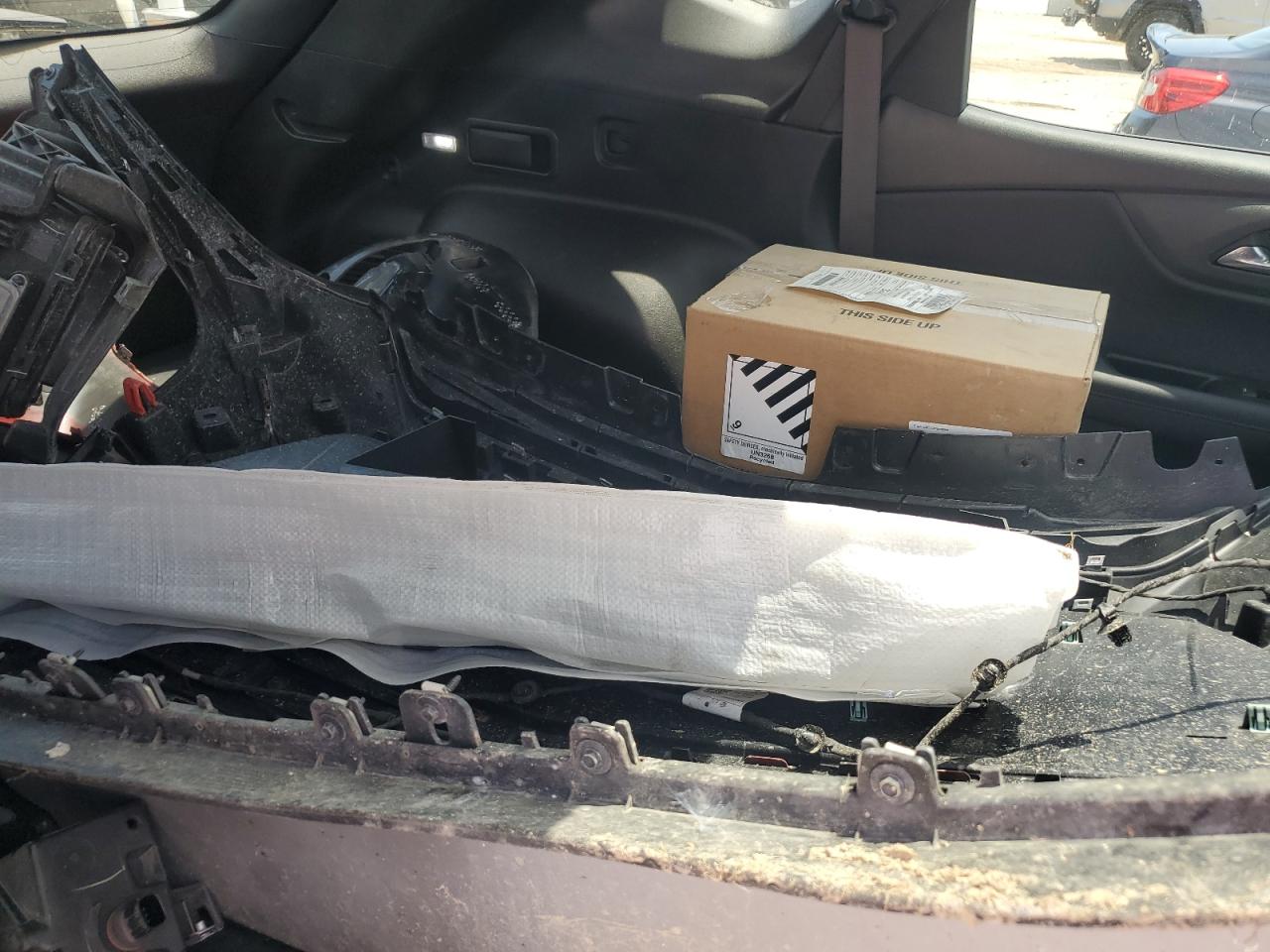 3GNKBHRS6KS643980 2019 Chevrolet Blazer 3Lt