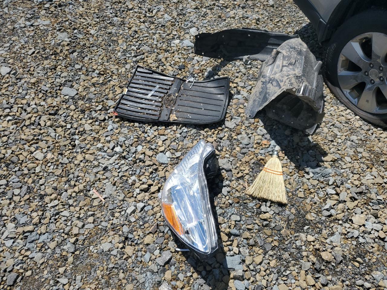 4S4BRCAC9C3258136 2012 Subaru Outback 2.5I