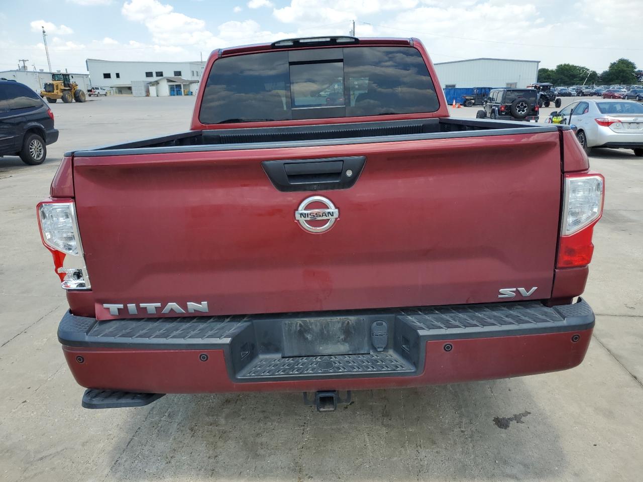 1N6AA1E64JN538593 2018 Nissan Titan Sv