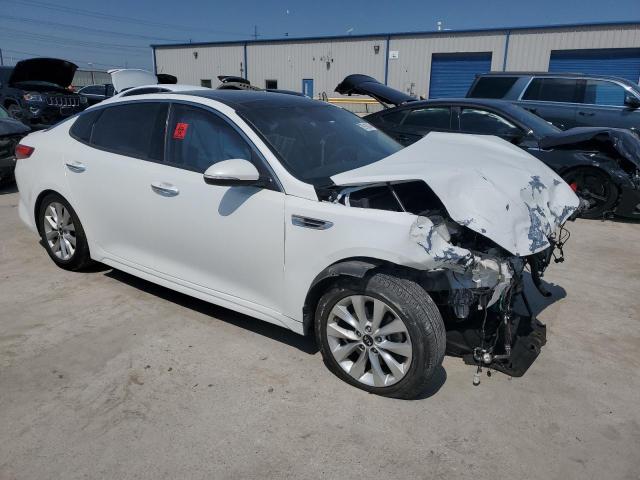 5XXGT4L39JG241736 2018 Kia Optima Lx