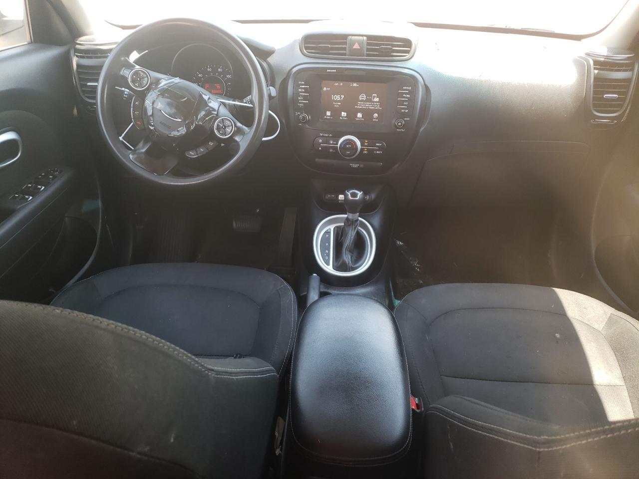 KNDJP3A59K7019832 2019 Kia Soul +